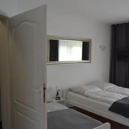 Dom Aurora - Pokoje 2, 3, 4 Osobowe Nad Morzem Dziwnówek Exterior foto