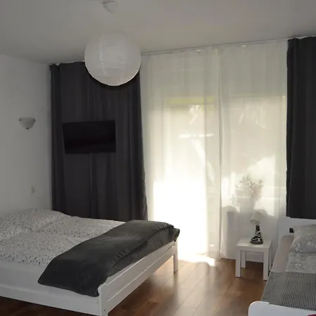 Dom Aurora - Pokoje 2, 3, 4 Osobowe Nad Morzem Dziwnówek Exterior foto