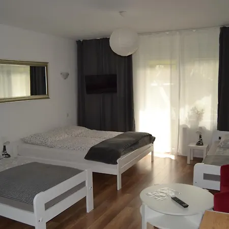 Dom Aurora - Pokoje 2, 3, 4 Osobowe Nad Morzem Dziwnówek Exterior foto