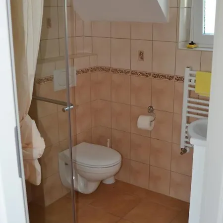 Dom Aurora - Pokoje 2, 3, 4 Osobowe Nad Morzem Dziwnówek Exterior foto